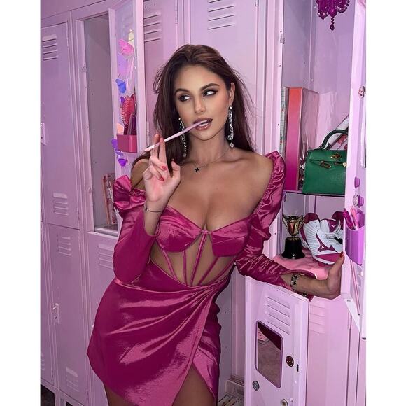 NBD Talulla Dress Fuchsia Size M NWT - Picture 1 of 8